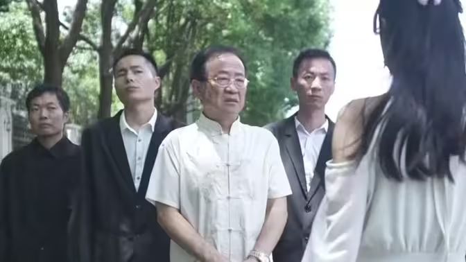 退婚后，我閃婚了財(cái)閥大佬(全集)