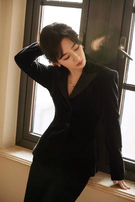 離婚后，霸總天天想娶我(全集)